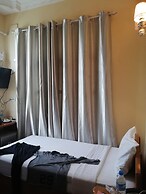 Royal Yadanarbon Hotel