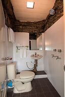 Royal Yadanarbon Hotel