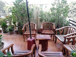 Royal Yadanarbon Hotel