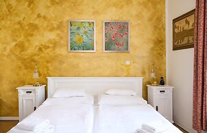 Hotel U Zlateho Jelena