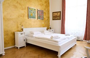 Hotel U Zlateho Jelena