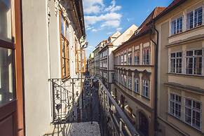 Hotel U Zlateho Jelena