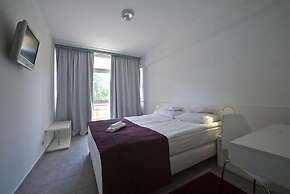 Holiday Hotel Csopak