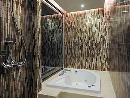 Pullman Istanbul Airport and Convention Center Hotel