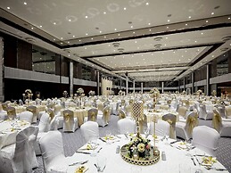 Pullman Istanbul Airport and Convention Center Hotel