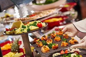 Pullman Istanbul Airport and Convention Center Hotel