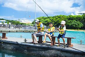 Marine Piazza Okinawa
