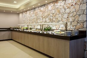 Porto Platanias Village