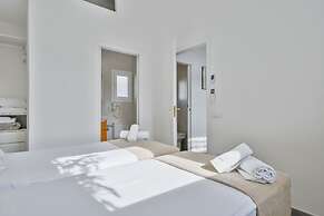 Stay Together Barcelona Apartments