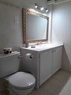 Melrose Beach Apartments