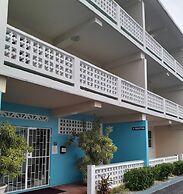 Melrose Beach Apartments