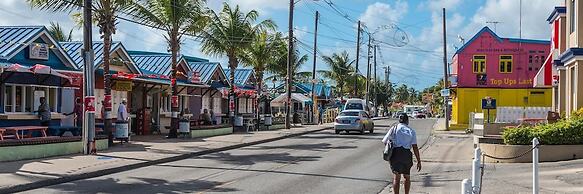 Melrose Beach Apartments
