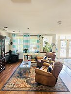 Camden Riverhouse Hotel