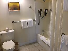 Camden Riverhouse Hotel