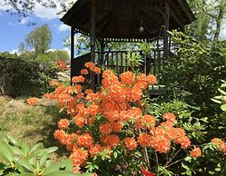 Camden Riverhouse Hotel