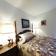 Chesapeake Inn of Lenox