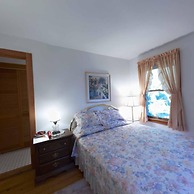 Chesapeake Inn of Lenox