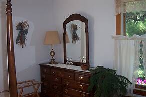 Chesapeake Inn of Lenox