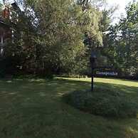 Chesapeake Inn of Lenox