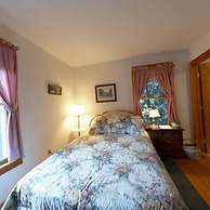 Chesapeake Inn of Lenox