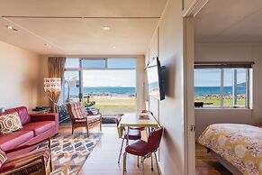 Golden Sand Beachfront Accommodation