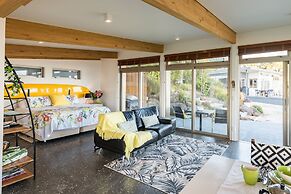 Golden Sand Beachfront Accommodation