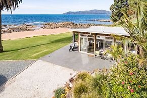 Golden Sand Beachfront Accommodation