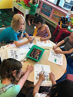 Elite Hotel Downtown Center