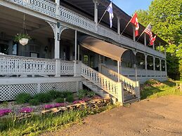 Auberge Lakeview Inn