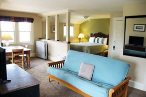 Mendota Lake House Inn