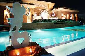 Kosa Hotel & Shopping Mall