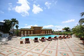 Kosa Hotel & Shopping Mall