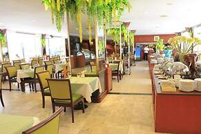 Kosa Hotel & Shopping Mall