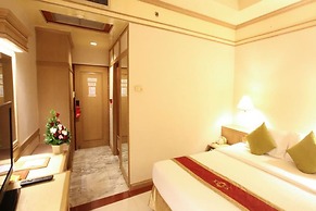 Kosa Hotel & Shopping Mall