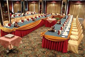 Kosa Hotel & Shopping Mall