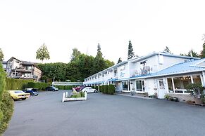 Ocean Crest Motel