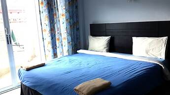 B & B Patong Beach House