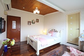 Pine Villa Homestay