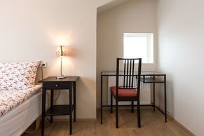 Guesthouse Garun, Skolavellir