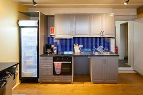 Guesthouse Garun, Skolavellir