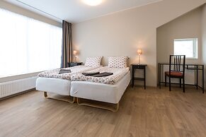 Guesthouse Garun, Skolavellir