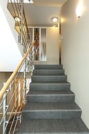 Guesthouse Garun, Skolavellir