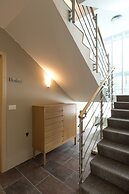 Guesthouse Garun, Skolavellir