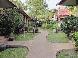 Floraville Phuket Resort