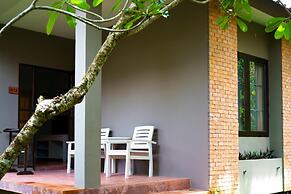 Floraville Phuket Resort