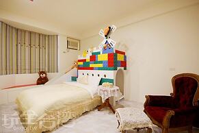 Broad-Minded Station