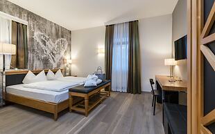 Post Hotel - Adults Only