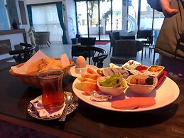 La Bella Suite Hotel