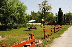 Sharodon Sands Motel