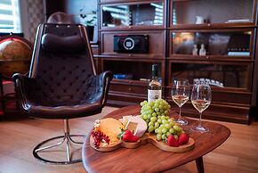 Diamond Suites by Reykjavik Keflavik Airport